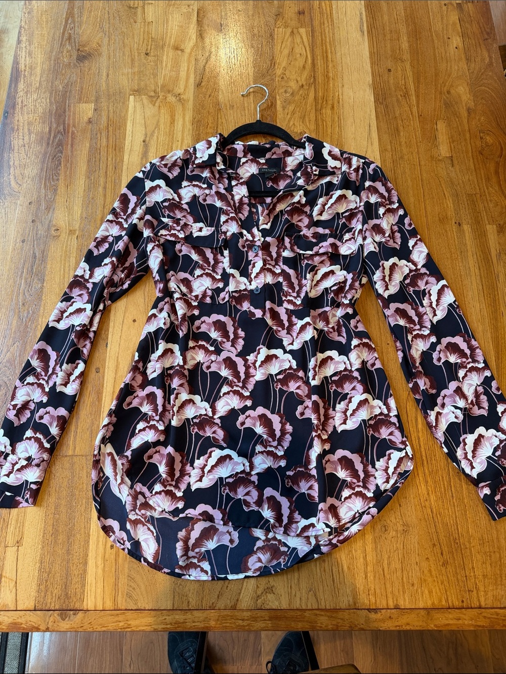 Ann Taylor Button-Front Long Sleeve Blouse